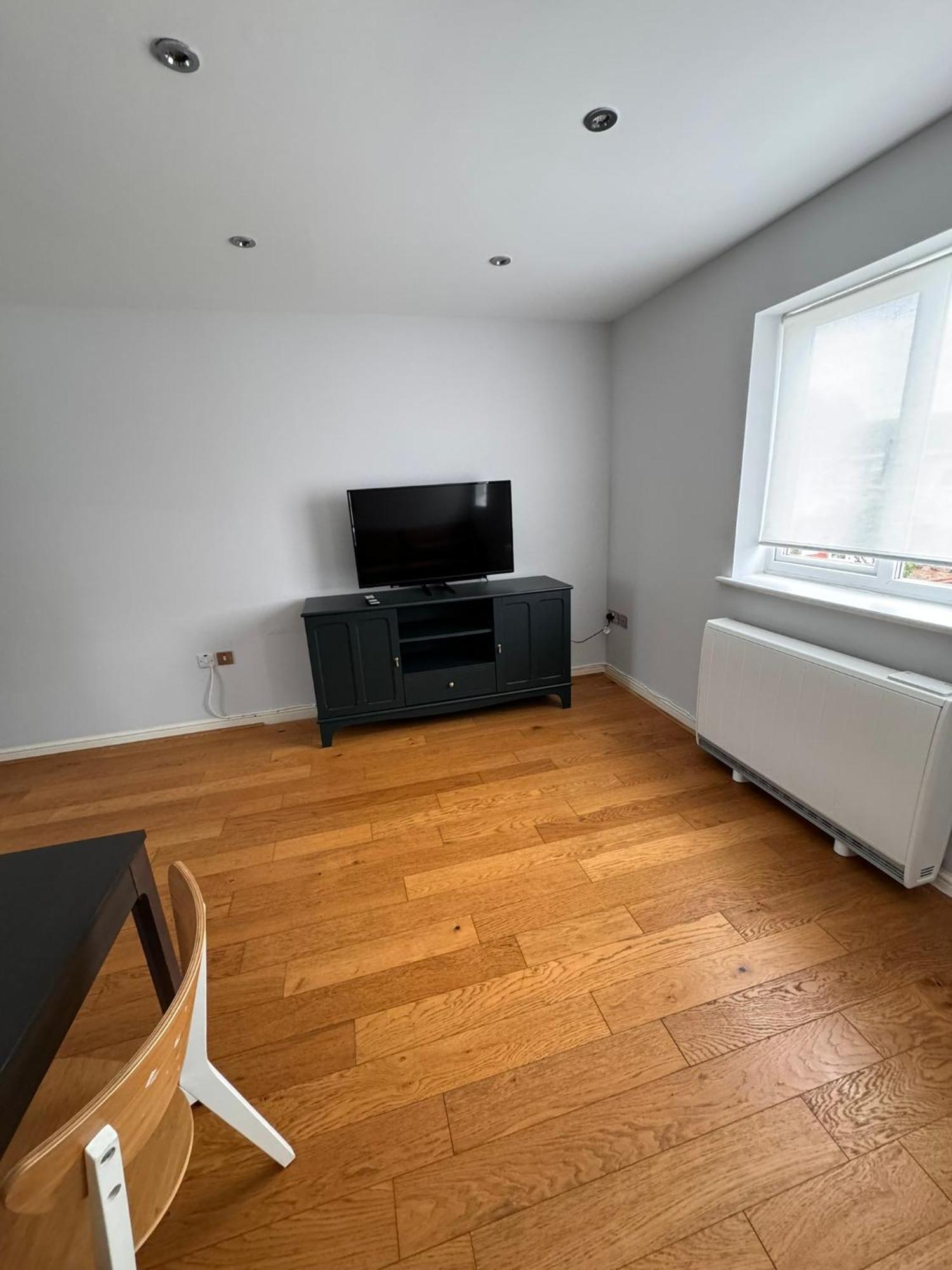 2-Bedroom Flat Walking Distance To Excel London - Perfect Location! Ngoại thất bức ảnh