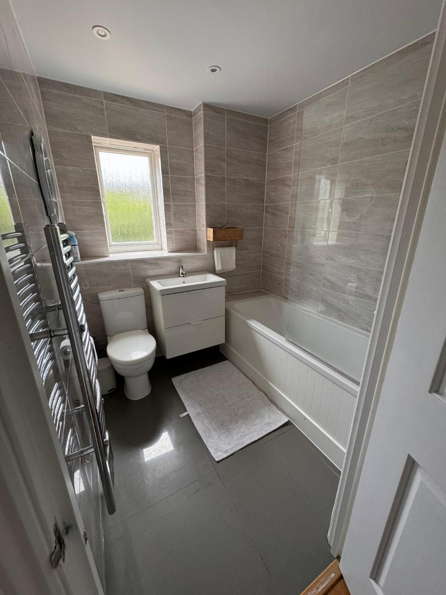 2-Bedroom Flat Walking Distance To Excel London - Perfect Location! Ngoại thất bức ảnh